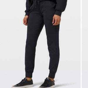 Lululemon Ready to Rulu Joggers